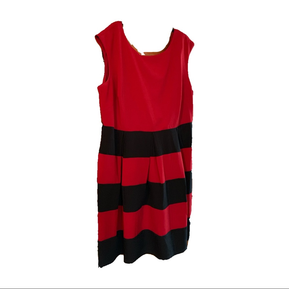 Tiana B size 18W striped sleeveless dress